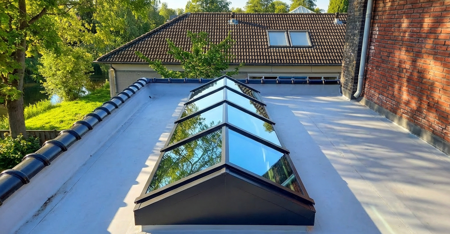 Aluminium dakraam of lichtstraat: meer daglicht in huis